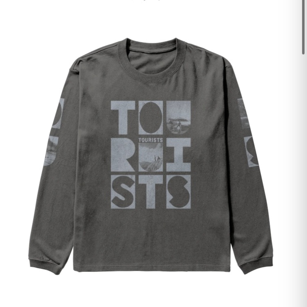 Tourists welcome block shop style tee, size XL